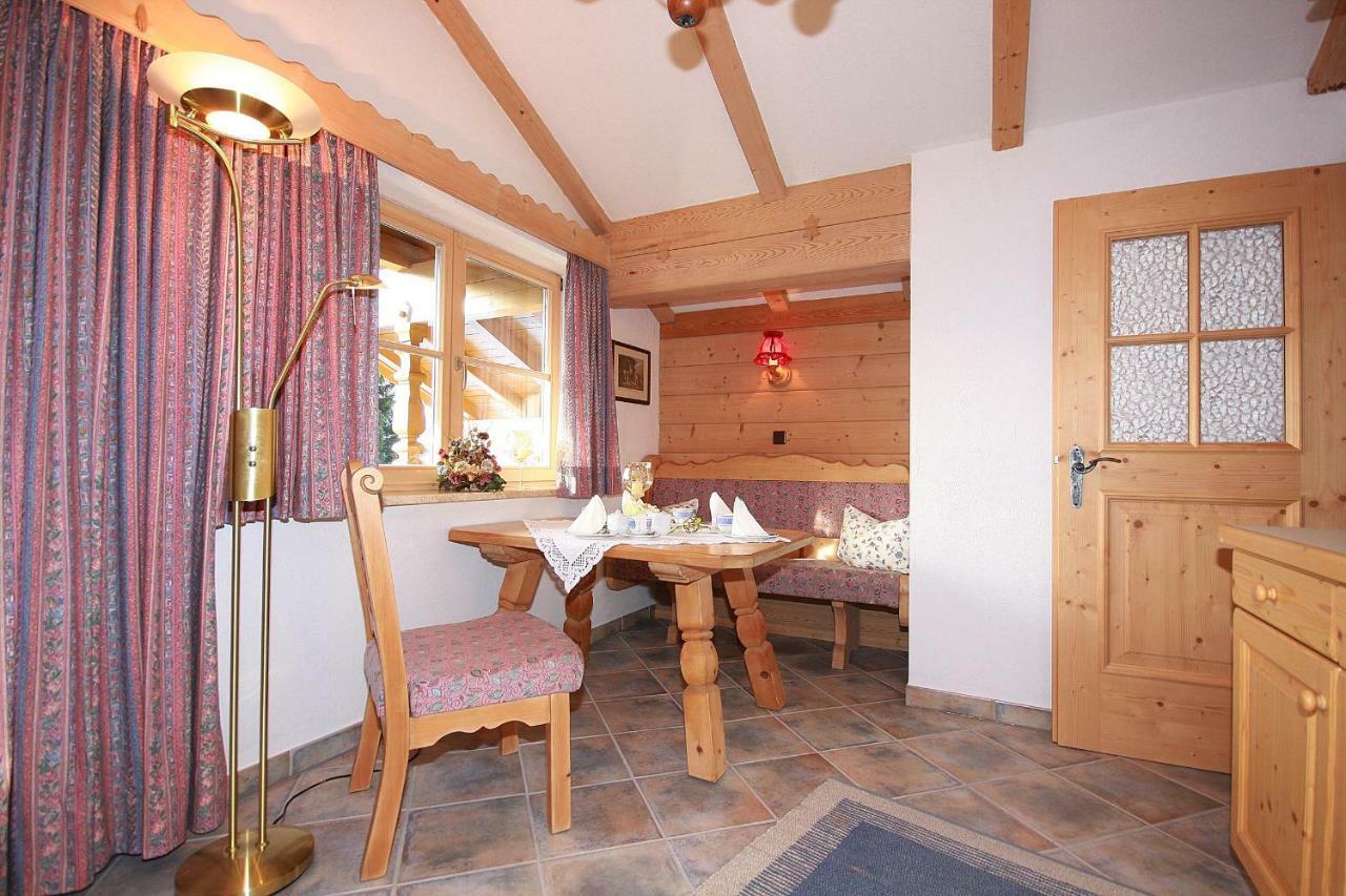 Ferienhaus Alpenzauber Krün Exterior foto